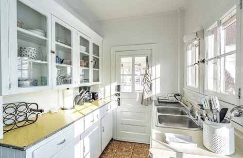 Monterey Apartment | Berkshire apt w/FAST internet near lake & slopes