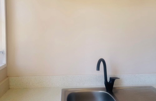 Harare Apartment | Charming 2-bedroom apartment in superb Harare with WiFi