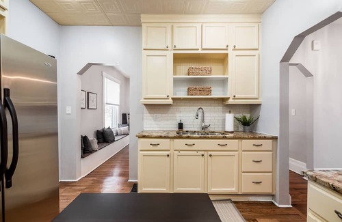 Olde Towne East House | Lovely 5 Bedroom home in Olde Town East of Columbus Ohio