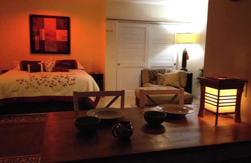 Kamuela House | Banana Hale Garden Oasis Studio