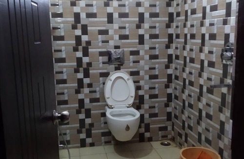 Rai Hotel | Goroomgo Swastik Palace