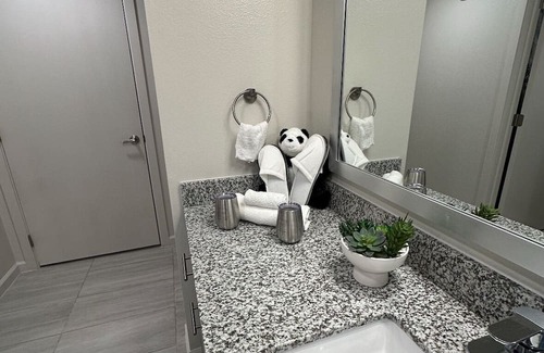 Plano Apartment | Cozy apartment in lovely Plano with AC, fitness room, WiFi