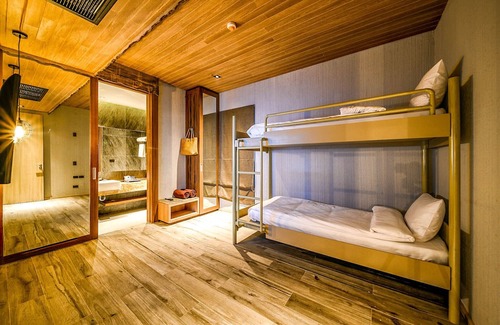 Lam Kaen Resort | Preeda Family Suite - Two Bedroom Resort, Sleeps 4