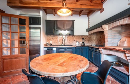 Graulhet House | Casa Lounell - Swimming pool - Spa - Sauna - Games room - Park