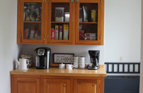 Port Hope House | 4600 sq. ft Beautiful Farmhouse With Spectacular Views in a Fantastic location