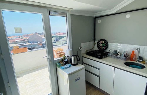 Avcilar Apartment | lake & sea view apartment