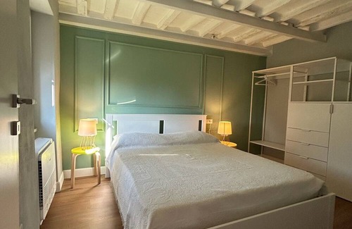 Pugliola Apartment | Souvenir Guest House Lerici, refined vacation home with sea view.