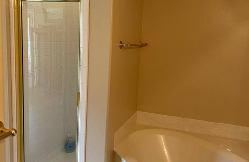 Boerne Bed & Breakfast | Surrounded by nature, 10 minutes from Boerne, with all the comforts of home.