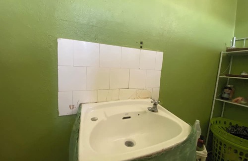 Eden Gardens Apartment | Home Like 1-bedroom apartment with fitness room, WiFi in wonderful Kingston