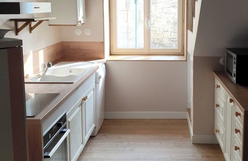 Saint-Yrieix-sur-Charente House | Quiet village house close to town