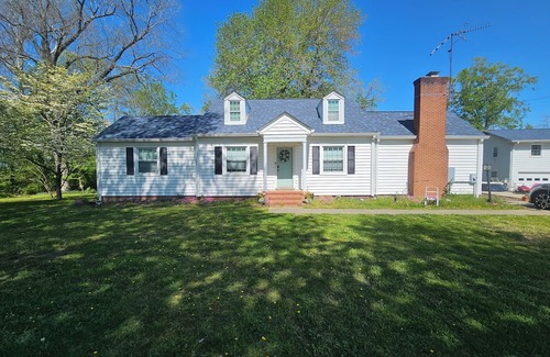 Stonehouse House | Charming 3BR house in HistoricToano