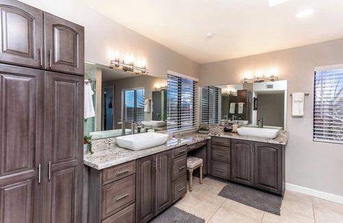 Lake Havasu City House | Lakeside DREAMstay | Pool | Spa | Bball | Firepit