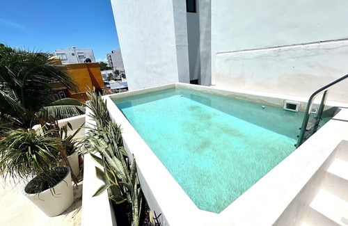 Tohoku Apartment | Tropical Escape - 10 minutes walk to the beach