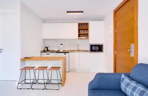 Bodrum City Center Apartment | Flat with Shared Pool Near Beach in Bodrum