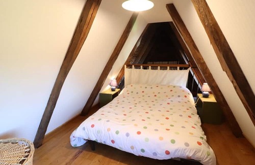 Marcoles Cottage | Gite Marcolès, 3 bedrooms, 6 persons