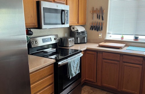 Thornton Condo | Cozy Condo nestled minutes from the gates of DIA!
