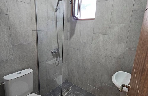 Vardar Region Bed & Breakfast | Arabeska Family Winery & Apartments