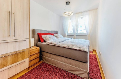 Zagreb Villa | Apartment Saga With Terrace And Parking