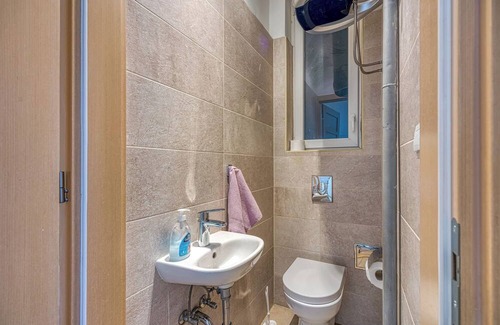 Zagreb Villa | Central Haven - One Bedroom Villa, Sleeps 4