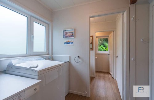 Hillcrest House | Hillcrest Bush Retreat (by Furnished Rentals)