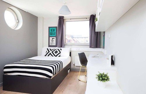 Bunhill Apartment | Student Only, Ensuite Room in a Apartment @London