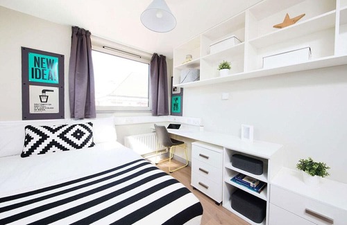 Bunhill Apartment | Student Only, Ensuite Room in a Apartment @London