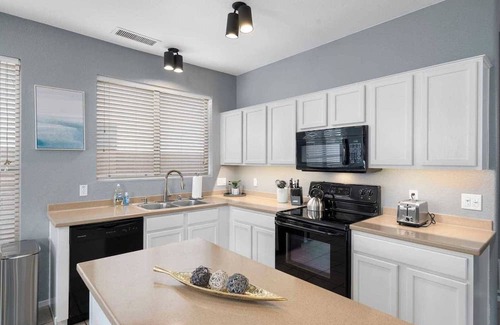 Deer Valley House | Pleasant on W Fallen Leaf Ln #41691