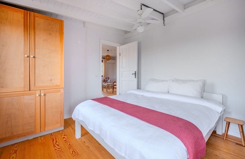 Bozcaada Cottage | House w/ Garden 5 min to Tuzburnu Bay in Bozcaada