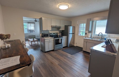 Winooski House | Spacious 3 BR Home 5 mins from UVM w/Free Parking