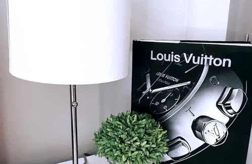 Uptown Apartment | Downtown Dallas luxury unit