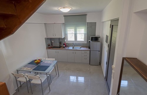 Elia Apartment | Petra Apartment Gaia by RentalsPro