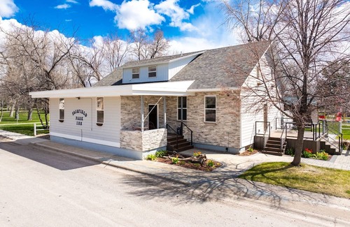 Fairfield House | Fairfield Park Inn Room #1