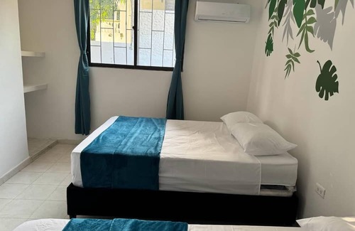 Santa Maria House | Marbar Cartagena Hostel Hab. Familiar