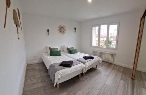 Epinay-sur-Seine House | Grande Maison Proche Paris