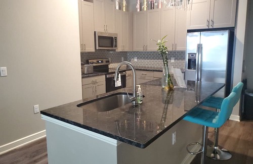 Farmers Branch Apartment | Peace on Knightsbridge