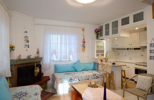 Agios Nikolaos House | ¨Almira¨ Villa on Trani Αmmouda beach