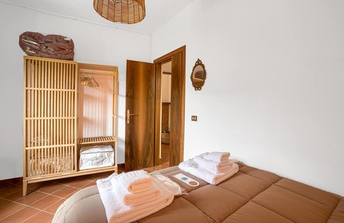 Vallo di Nera House | Holiday Home 'Il Tripode - Le Dimore Del Bordone' with Mountain View