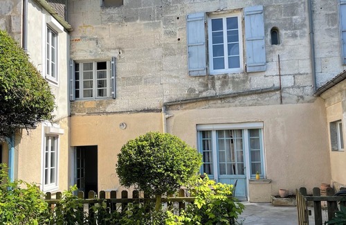 Mareuil en Perigord House | Jolie Maison en Coeur de Village, Commerces et Rando à Pieds, Animaux Acceptés