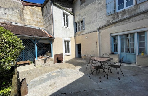 Mareuil en Perigord House | Jolie Maison en Coeur de Village, Commerces et Rando à Pieds, Animaux Acceptés