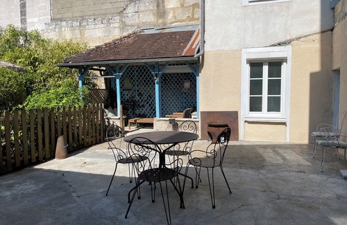 Mareuil en Perigord House | Jolie Maison en Coeur de Village, Commerces et Rando à Pieds, Animaux Acceptés