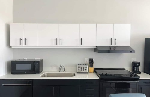 Downtown Omaha Apartment | Sleepover: Extraordinary 1BD/1BA + Gym - Downtown Omaha