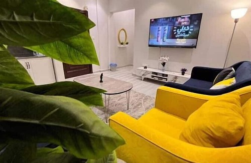 Sari Street Apartment | Residential Apartments by Vacantals