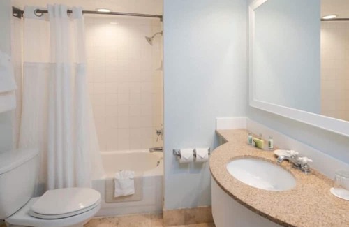 St. Pete Beach Resort | Bluegreen at Tradewinds - Studio