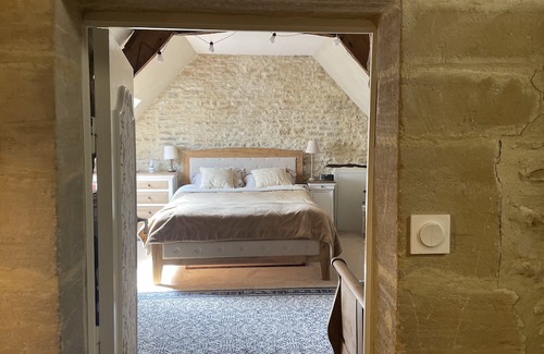 Longues-sur-Mer House | Maison Chaleureuse Avec Jardin Clos. Proche mer / Plages du Débarquement