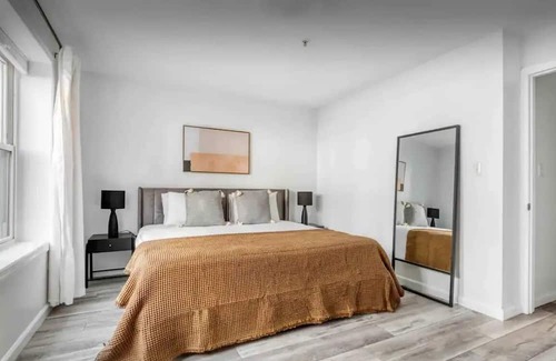 Union City Apartment | 3 Apts in 1! Modern 8 BR NYC 15 min