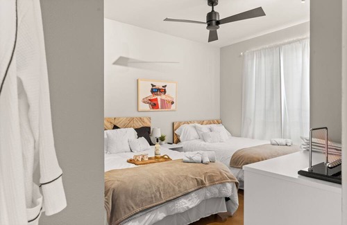 Spruce Park House | Geisha Home in Hidden Dessert Oasis