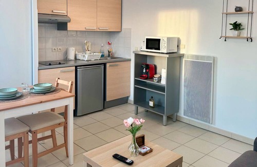 Bussy-Saint-Georges Apartment | Charming Apartment - 5mn RER A / 15mn Disneyland