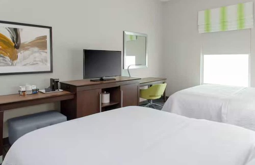 Columbus House | Pet-Friendly Columbus Retreat | Free Breakfast Included Near Scotio Dows