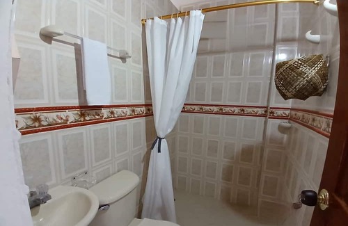 Nuqui House | Posada Ecoturística Caracolí Nuquí