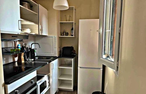 Villejuif Apartment | Homerez - Nice apartement for 4 ppl. at Villejuif